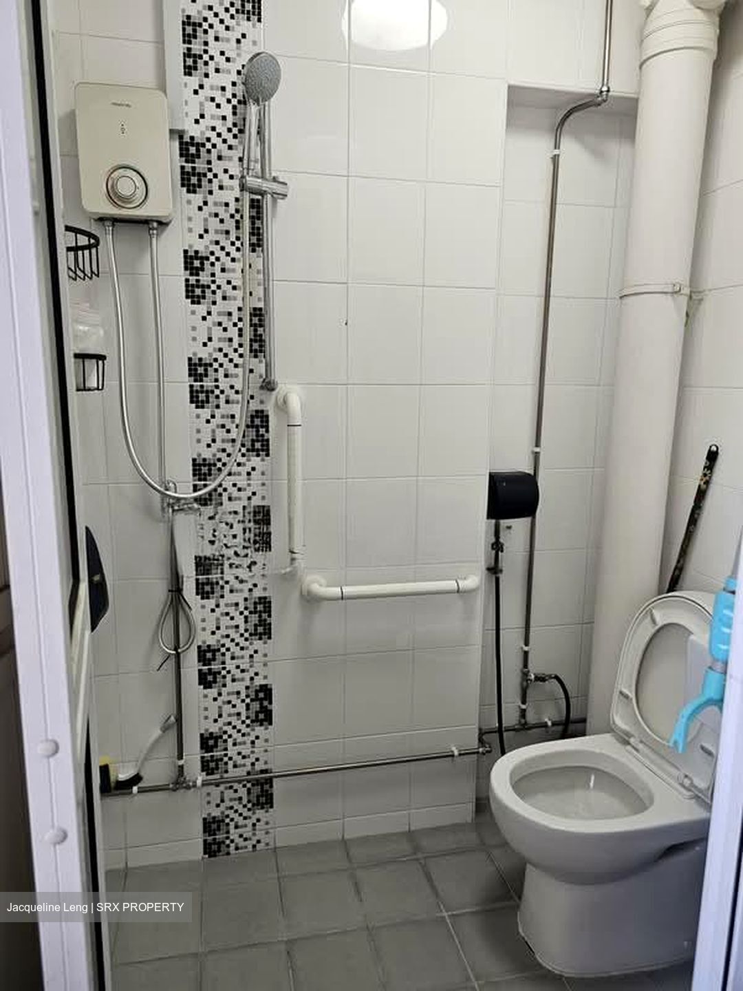 Blk 50 Teban Gardens Road (Jurong East), HDB Executive #586146511